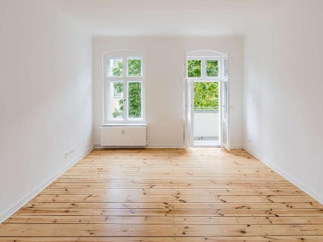 Charmante 1 Zimmer Wohnung mit Balkon in renoviertem Zustand