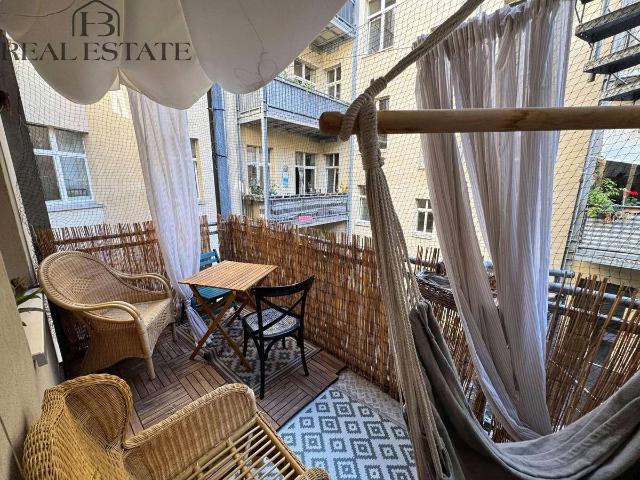 Charmante 2,5 Raumwohnung mit Einbauküche und Balkon