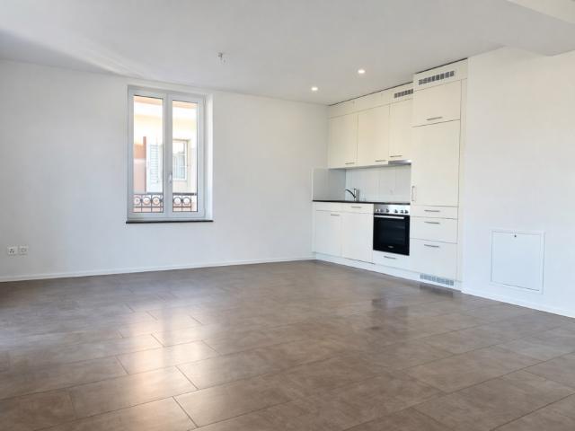 charmante 2.5 Zimmer Whg. in stilvoller Stadtvilla mit Gartenzugang