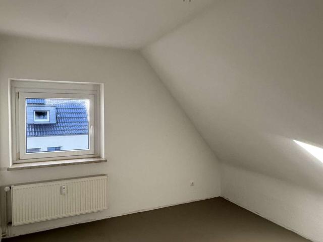 Charmante 2,5 Zimmer Wohnung – Duisburg Rheinhausen