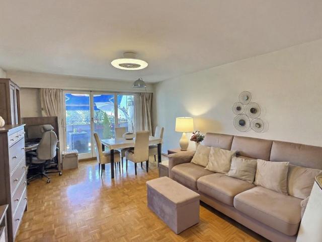 CHARMANTE 2,5 ZIMMER WOHNUNG FÜR INVESTOREN