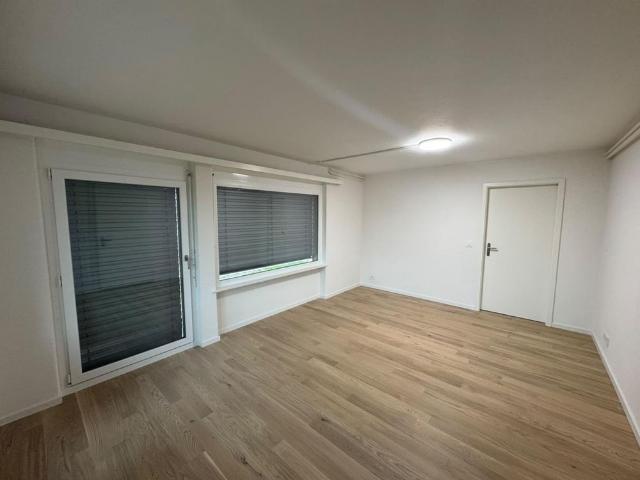 Charmante 2.5 Zimmer Wohnung in Fahrweid zu vermieten!