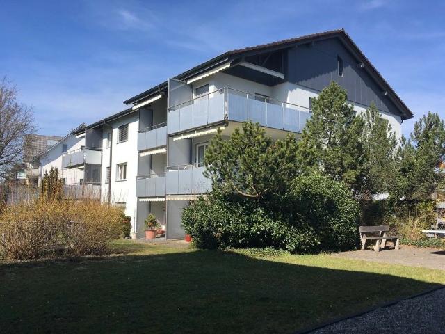 Charmante 2.5 Zimmer Wohnung in Fehraltorf