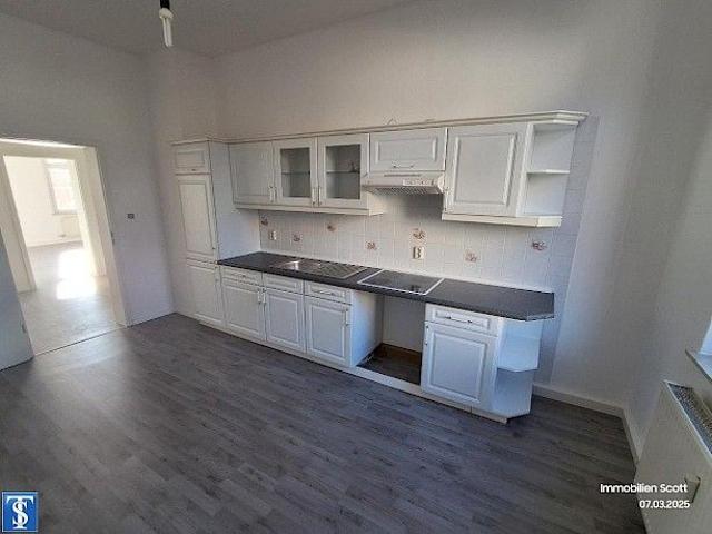 Helle 2,5 Zimmer Wohnung mit Einbauküche im beliebten Preißelpöhl