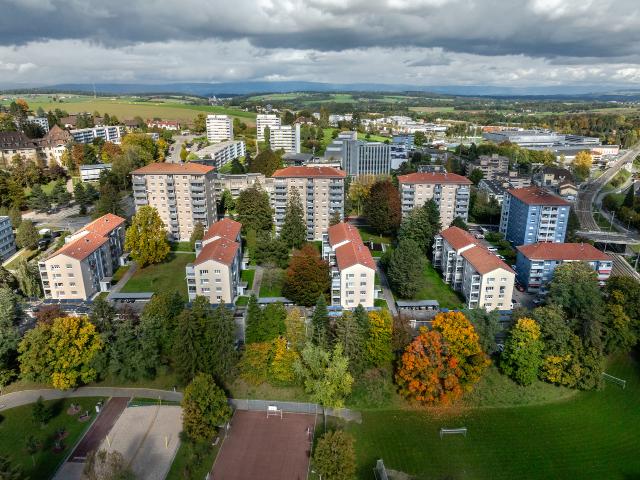 CHARMANTE 2,5 ZIMMER WOHNUNG