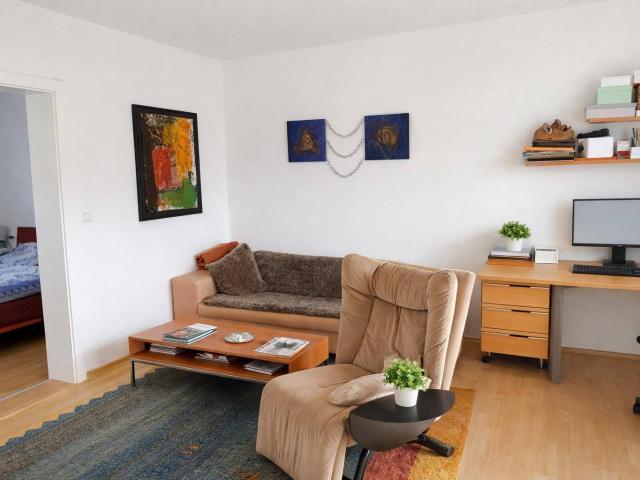 Charmante 2,5 Zimmer Wohnung
