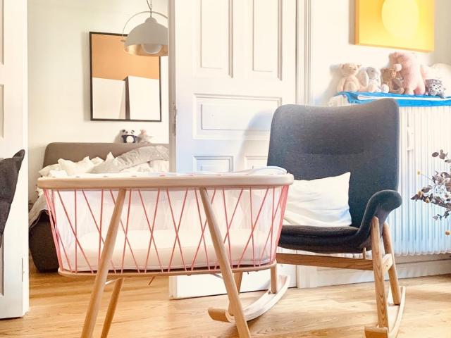 Altbaucharme in St. Pauli: 2,5 Zimmer, Stuck & Südost Balkon