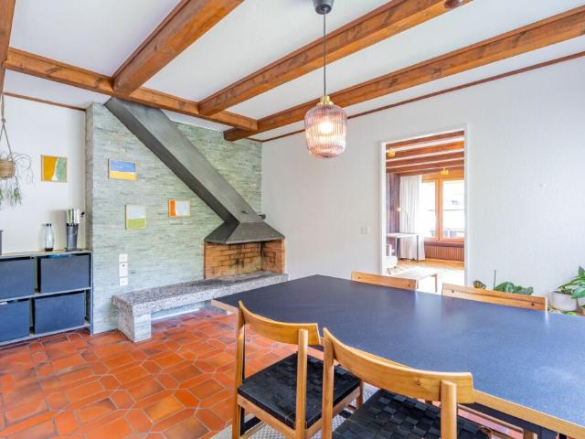 Charmante 2.5 Zimmer Dachgeschosswohnung im Bündaquartier