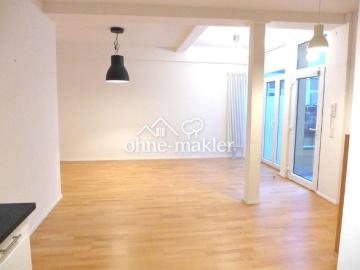 Charmante 2,5 Zimmer Maisonettewohnung mit Terasse und Balkon