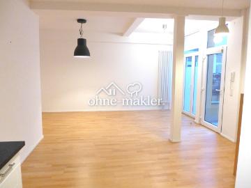 Charmante 2,5 Zimmer Maisonettewohnung mit Terasse und Balkon