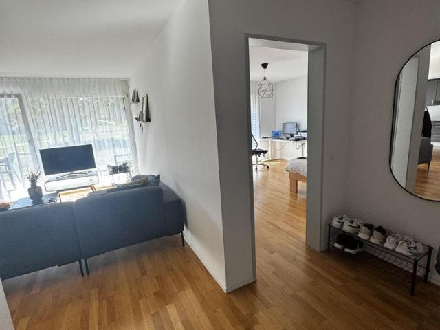 Charmante 2.5 Zimmerwohnung mit gemütlichem Sitzplatz in Sursee