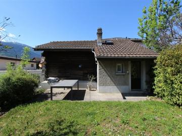 CHARMANTE 2,5 ZIMMIGE WOHNUNG ZU MIETE
