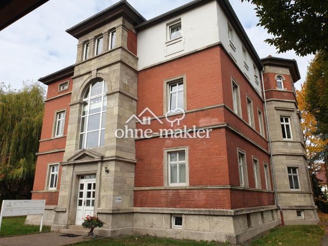 Charmante 2 Zi Wohnung mit 2 Balkonen und Gartenzugang in Meiningen