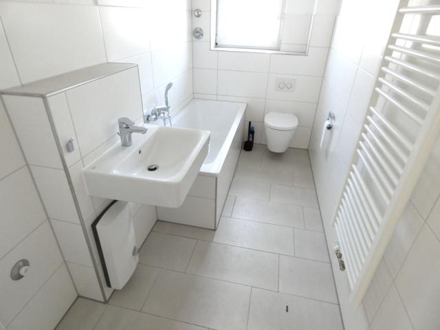 Charmante 2 Zi Wohnung mit Loggia sucht einen neuen Mieter