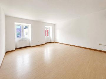 Charmante 2 Zi Wohnung in Peuerbach, ca. 65m², renovierungsbedürftig, € 69.000