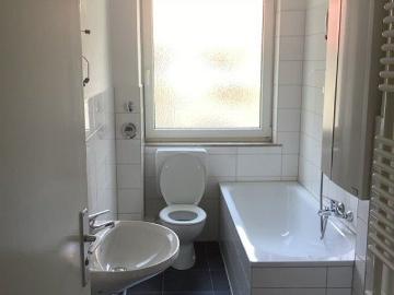 Charmante 2 Zimmerwohnung mit Balkon und Garten!