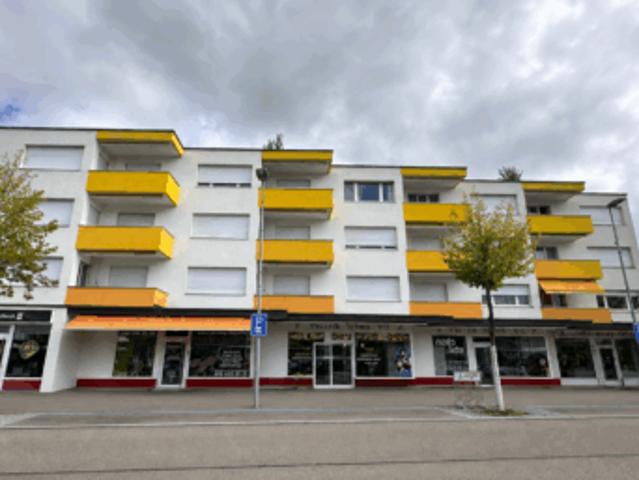 Charmante 2 Zimmerwohnung direkt am Bahnhof Schwerzenbach