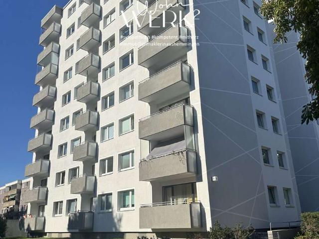 Charmante 2 Zimmerwohnung im Erdgeschoss mit Balkon in HAJ Mittelfeld