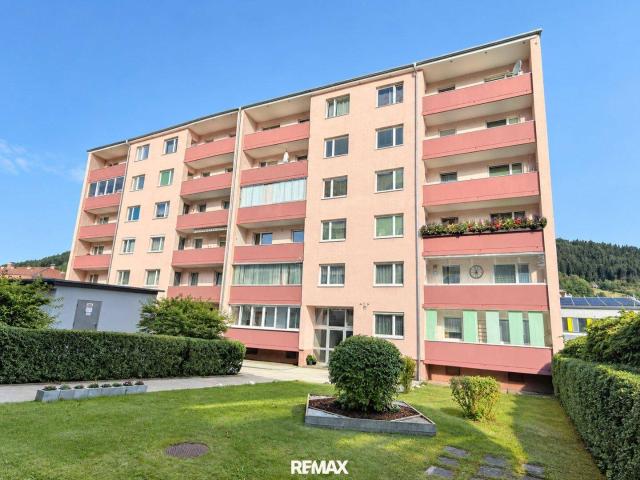 Charmante 2 Zimmer 61m² Wohnung in Mürzzuschlag mit 9m² Loggia, gepflegte Einbauküche, Bad und WC!