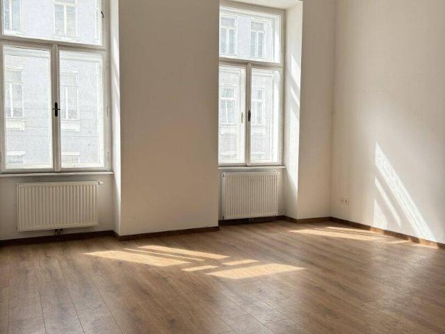 Charmante 2 Zimmer Altbauwohnung – Bestlage der Josefstadt