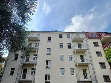 Etagenwohnung for sale in Ost - Balkon