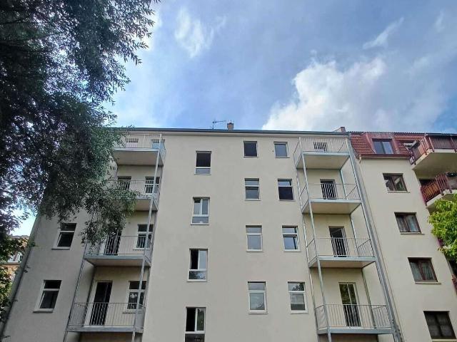 Charmante 2 Zimmer Altbauwohnung mit Denkmalschutz + Balkon im Leipziger Osten, Anger Crottendorf