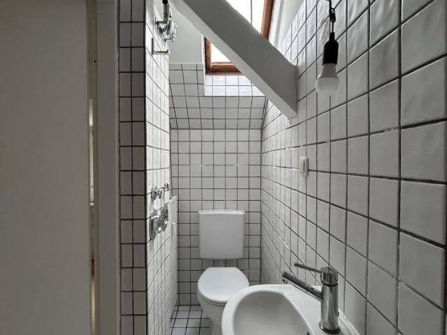 Charmante 2 Zimmer Dachgeschosswohnung im Martinsviertel