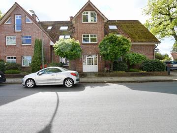 Charmante 2 Zimmer Dachgeschosswohnung in zentraler Lage