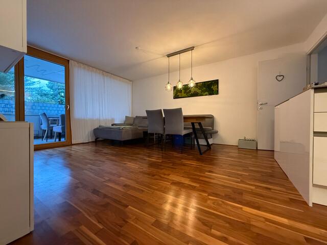 Schöne 2 Zimmer Erdgeschoss Whg 20m² Wintergarten
