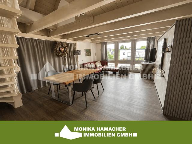 Charmante 2 Zimmer Maisonettewohnung mit Balkon