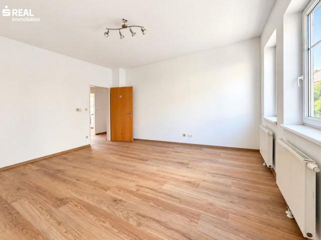 Charmante 2 Zimmer Wohnung im Herzen der Stadt