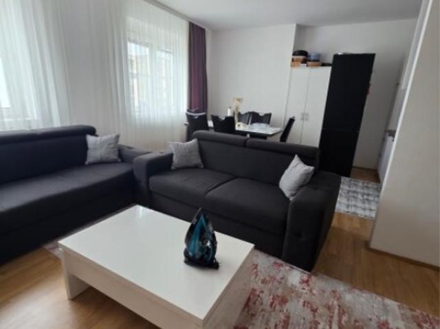 Charmante 2 Zimmer Wohnung in bester Lage am Hauptplatz Traun