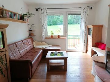 Charmante 2 Zimmer Wohnung in Oberweg Komplett renoviert! Provisionsfrei
