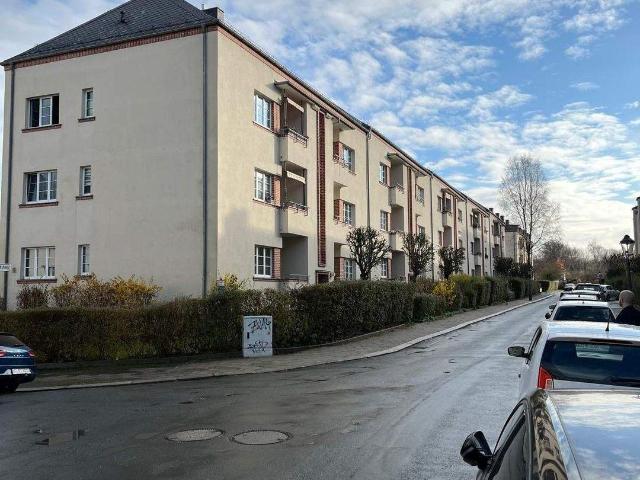 Charmante 2 Zimmer Wohnung mit Balkon in Chemnitz, Bernsdorf
