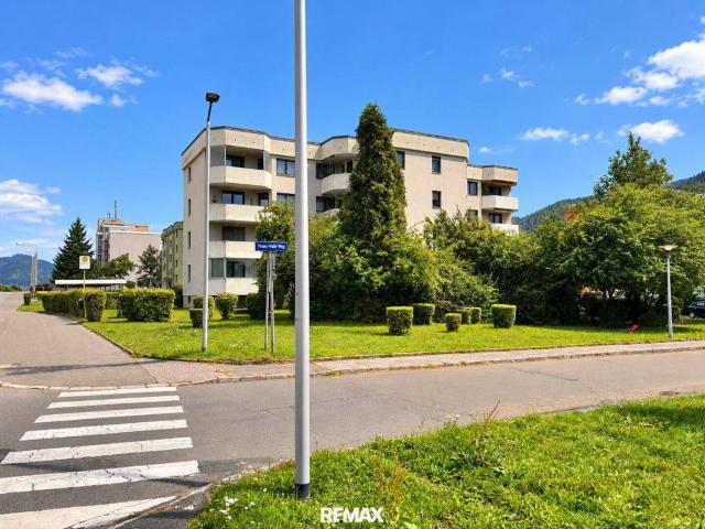 Charmante 2 Zimmer Wohnung mit Balkon in gepflegter Wohnanlage