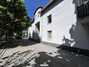 Charmante 2 Zimmer Wohnung mit Balkon in Graz großes Potenzial zur individuellen Gestaltung