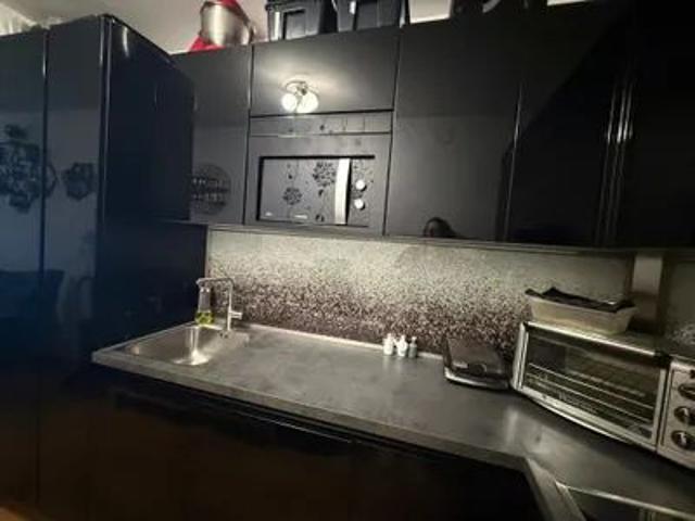 Charmante 2 Zimmer Wohnung mit Balkon & Lift