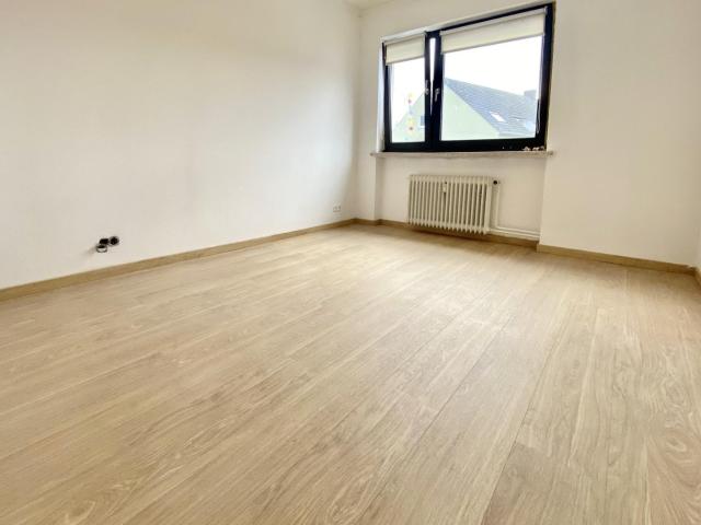 Charmante 2 Zimmer Wohnung mit Balkon – sofort bezugsbereit