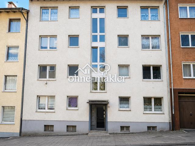 Charmante 2 Zimmer Wohnung mit Balkon, Tageslichtbad, Einbauküche und Garage in Wuppertal Barmen