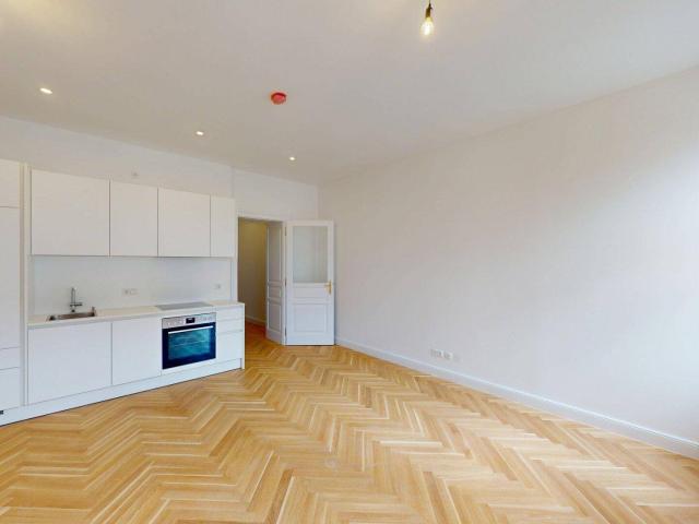 Charmante 2 Zimmer Wohnung mit Balkon