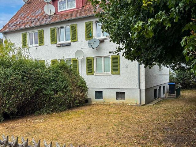 Charmante 2 Zimmer Wohnung mit Garage und Gartennutzung in Heidenheim