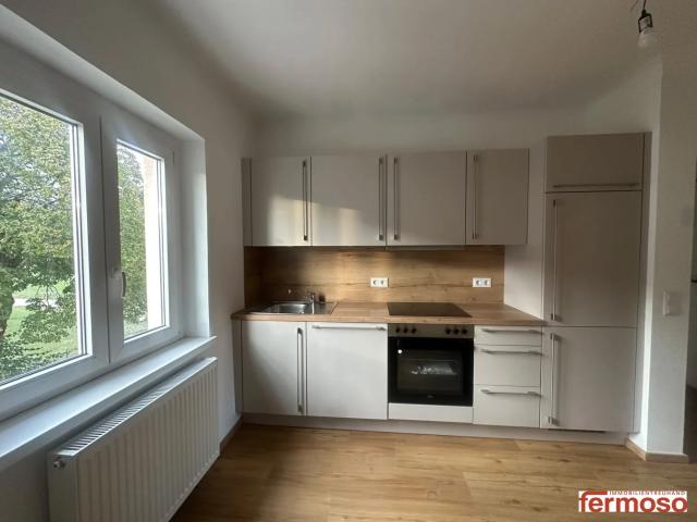 Charmante 2 Zimmer Wohnung mit Grünblick in Ebergassing – Miete nur 715 €!