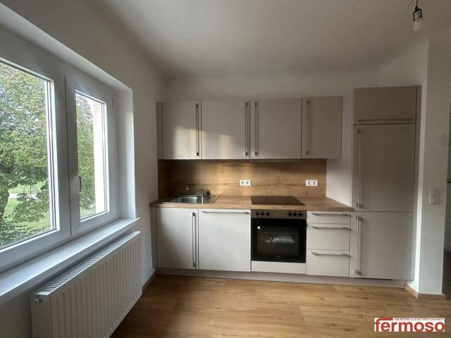 Charmante 2 Zimmer Wohnung mit Grünblick in Ebergassing – Miete nur 715 €!