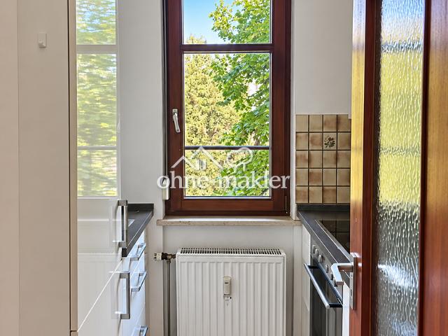 Charmante 2 Zimmer Wohnung mit Erker, Südbalkon & Stellplatz – ruhig und zentral in Milbertshofen