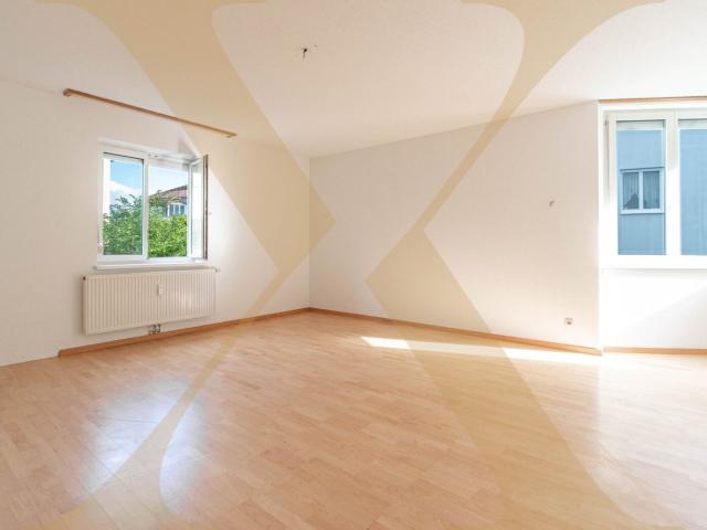 Charmante 2 Zimmer Wohnung mit Loggia und Tiefgaragenparkplatz in Urfahr/Plesching zu Vermieten!