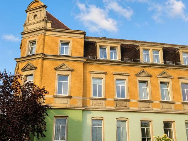 Charmante 2 Raum Altbauwohnung in Dresden Leuben