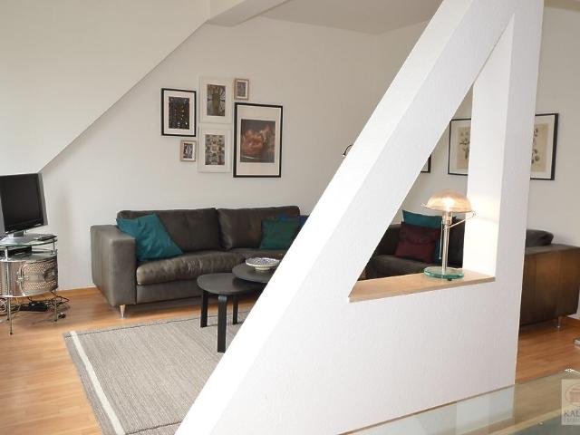 Charmante 2 Raum Stil Altbauwohnung / nahe Aachener Platz