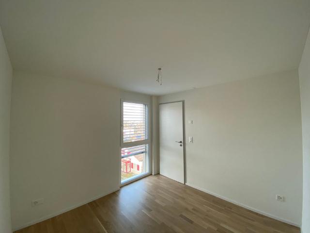 Charmante 4.5 Zimmer Wohnung im Erdgeschoss mit Balkon