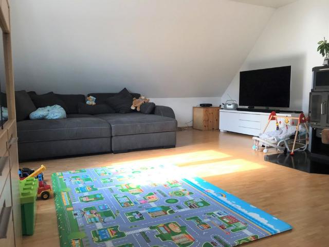 Charmante 4,5 Zimmer Maisonette Wohnung im Dorfkern von Oberwinterthur