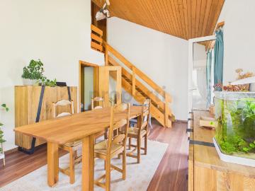 Charmante 4.5 Zimmer Maisonette Wohnung in ruhiger Lage von Effretikon